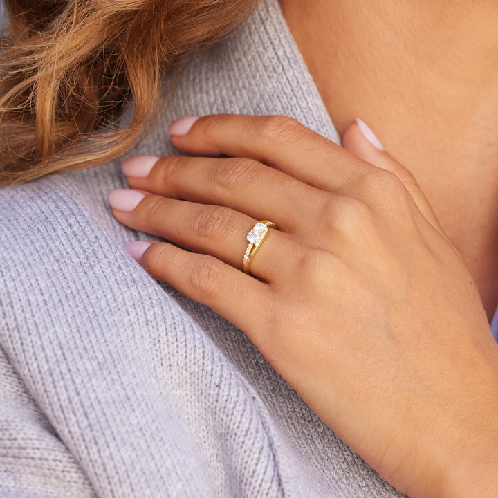 Petite 3 Stone Silver Birthstone Mother&