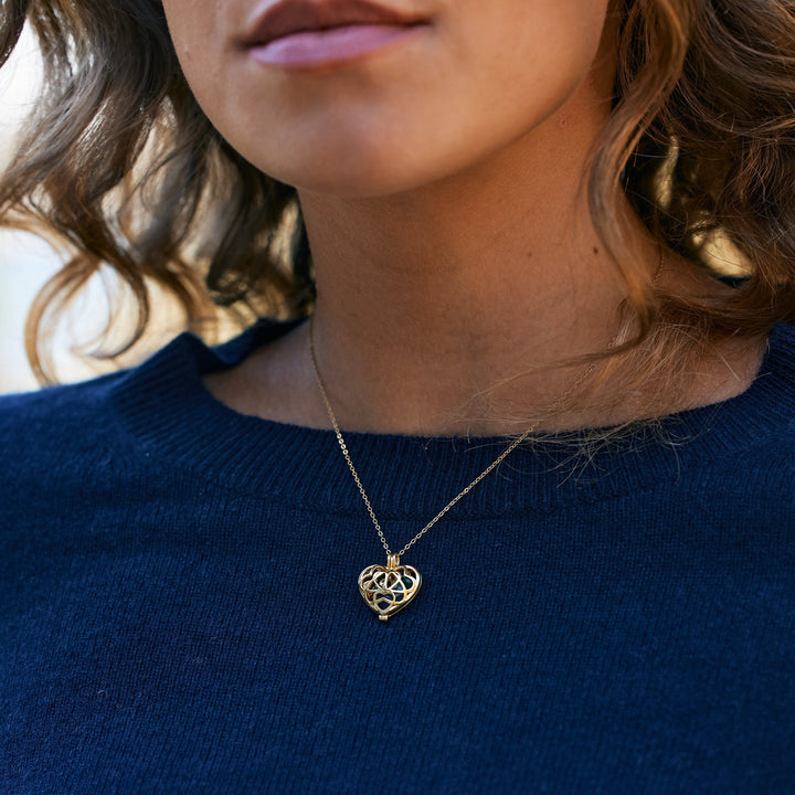 Custom Interlocking Hearts Round Birthstone Locket