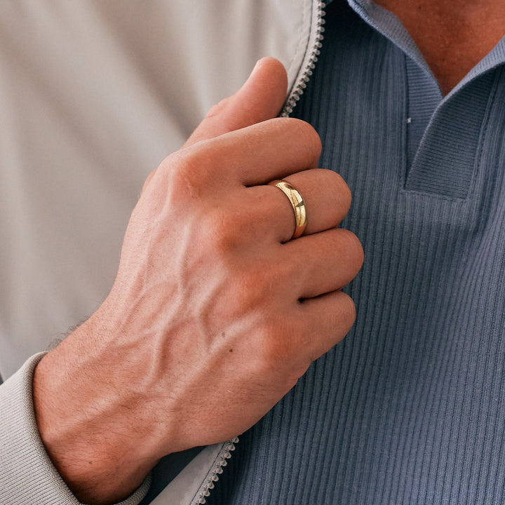 Classic Wedding Band