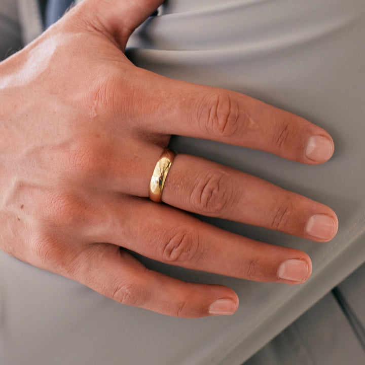 Classic Wedding Band