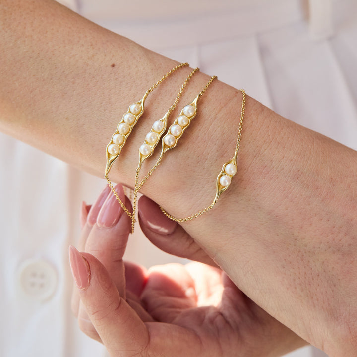 Peas in a Pod Pearl Bracelet