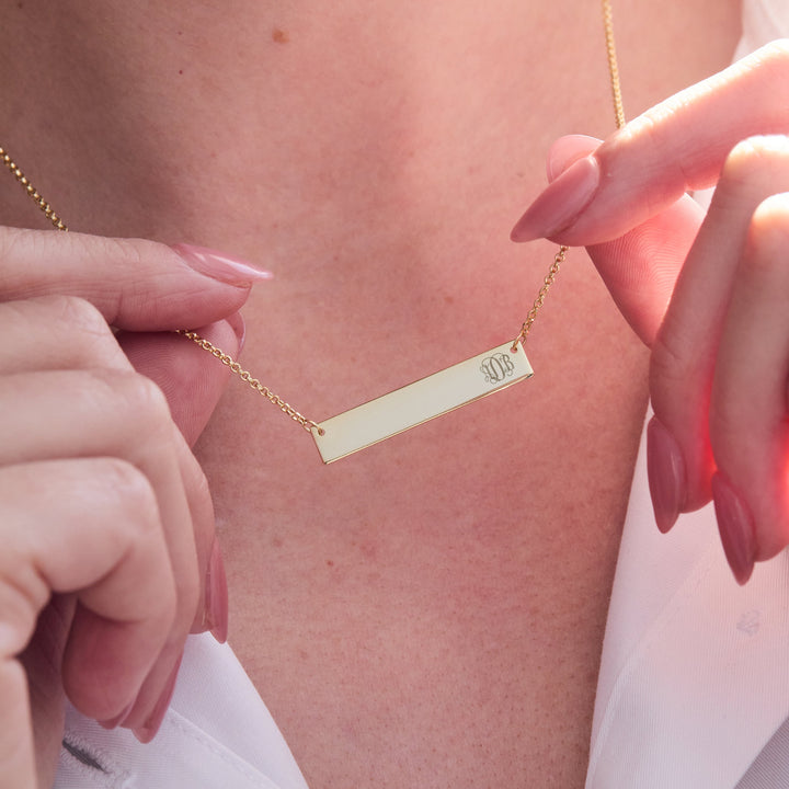 Engravable Petite Script Monogram Bar Necklace