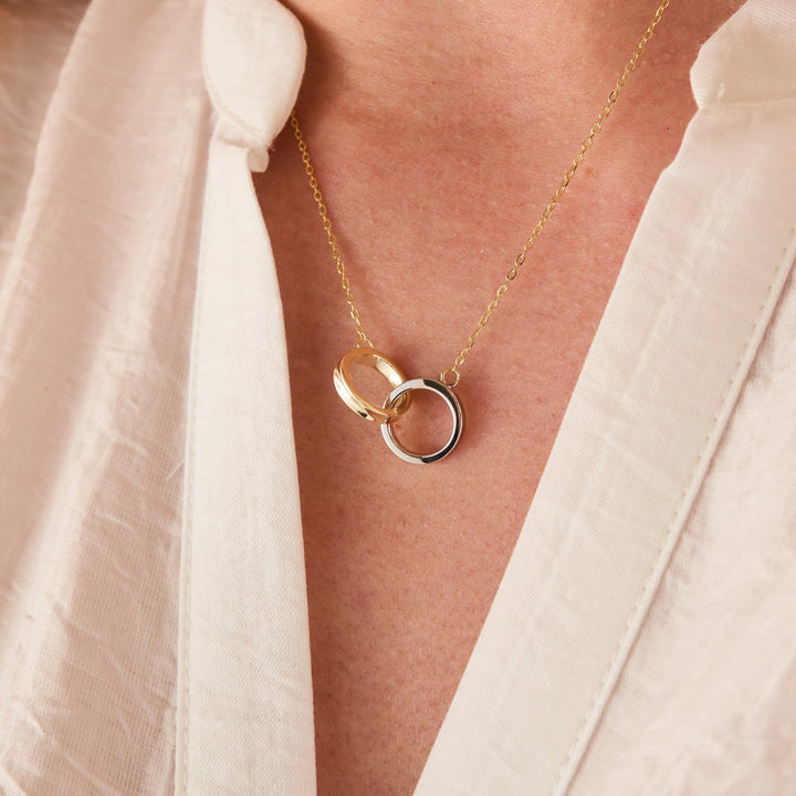 Sterling Silver Two Tone Interlock Ring Necklace