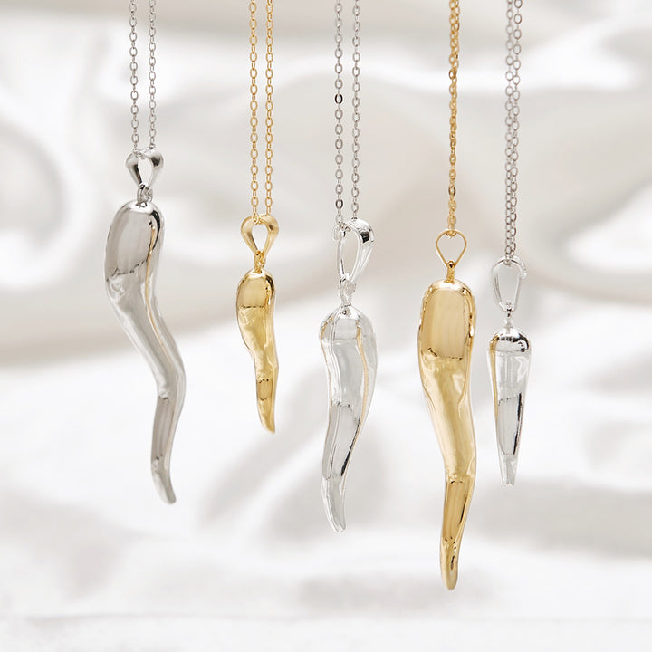Small Sterling Silver Italian Horn Pendant