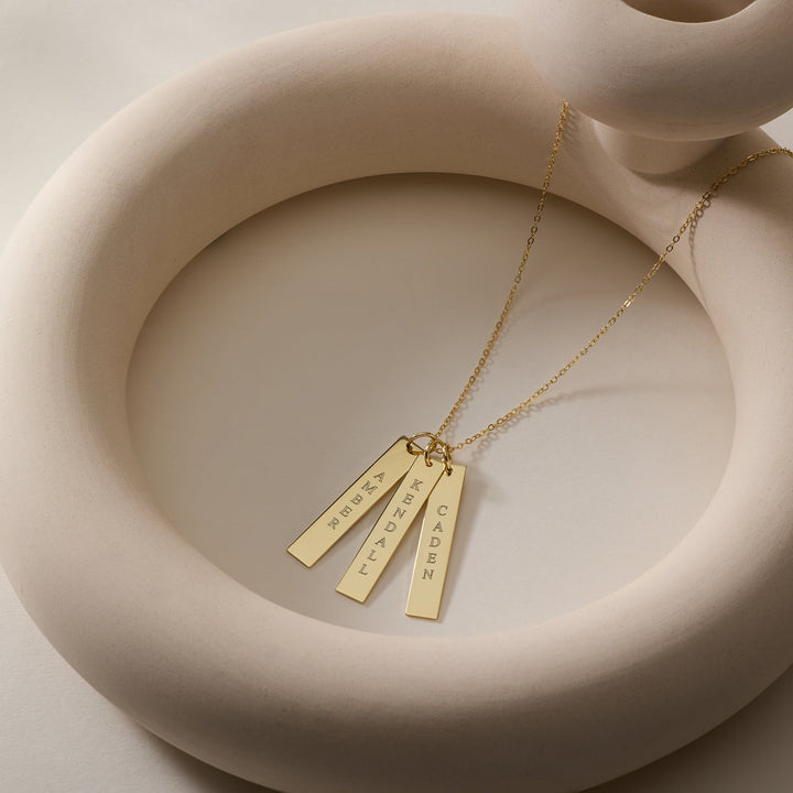Engravable Vertical Name Bar Pendant