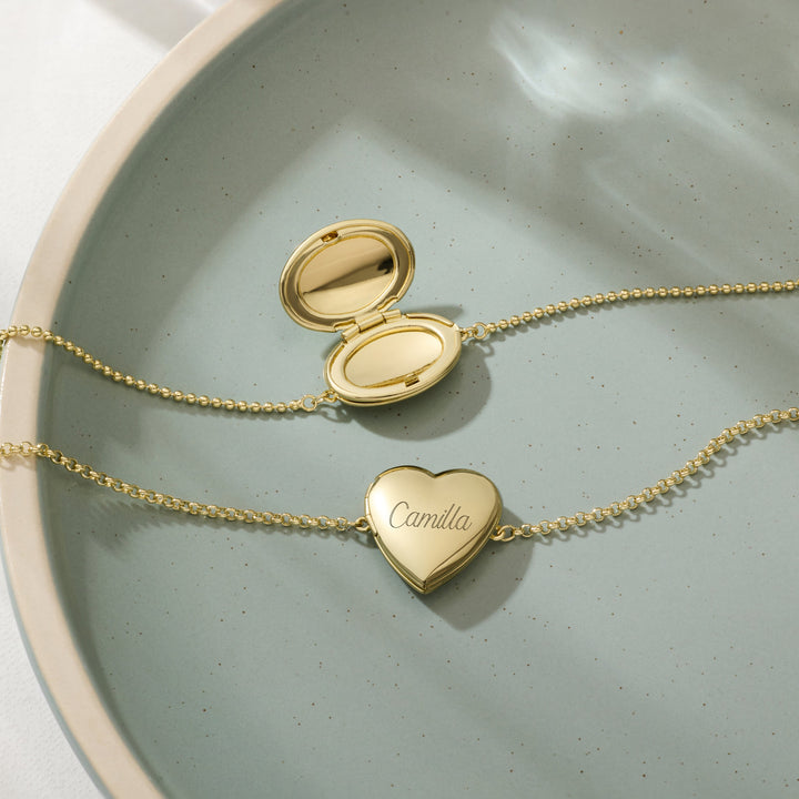 Engravable Oval Locket Bracelet