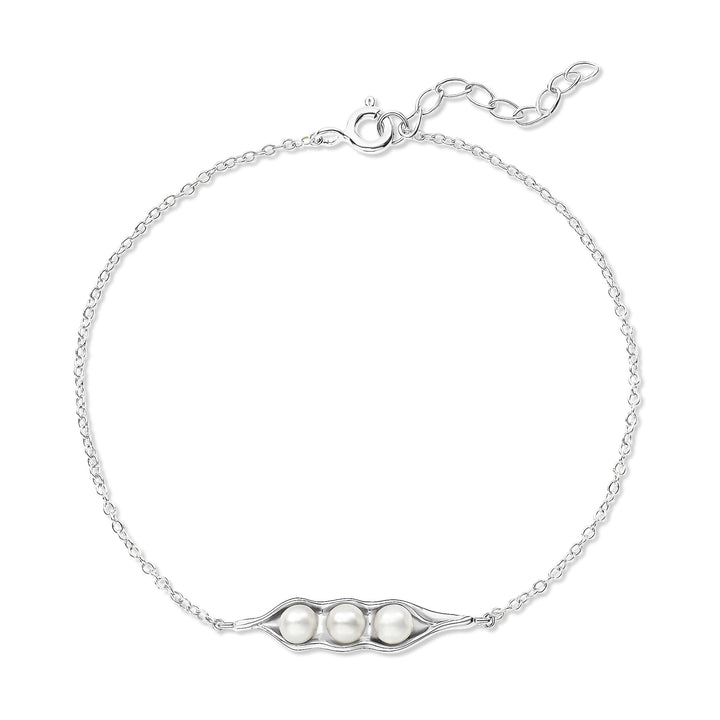 Three Peas in a Pod Pearl Bracelet