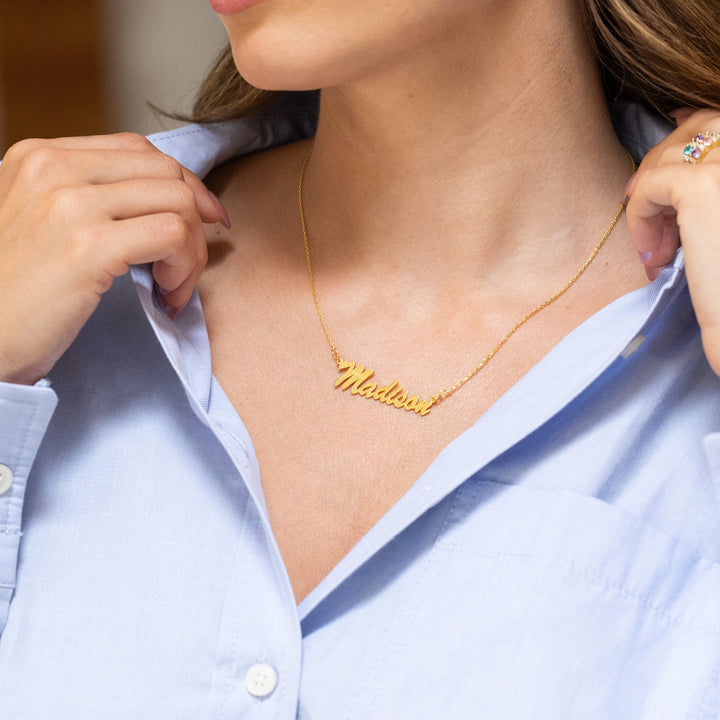 Thin Script Style Gold Nameplate Necklace
