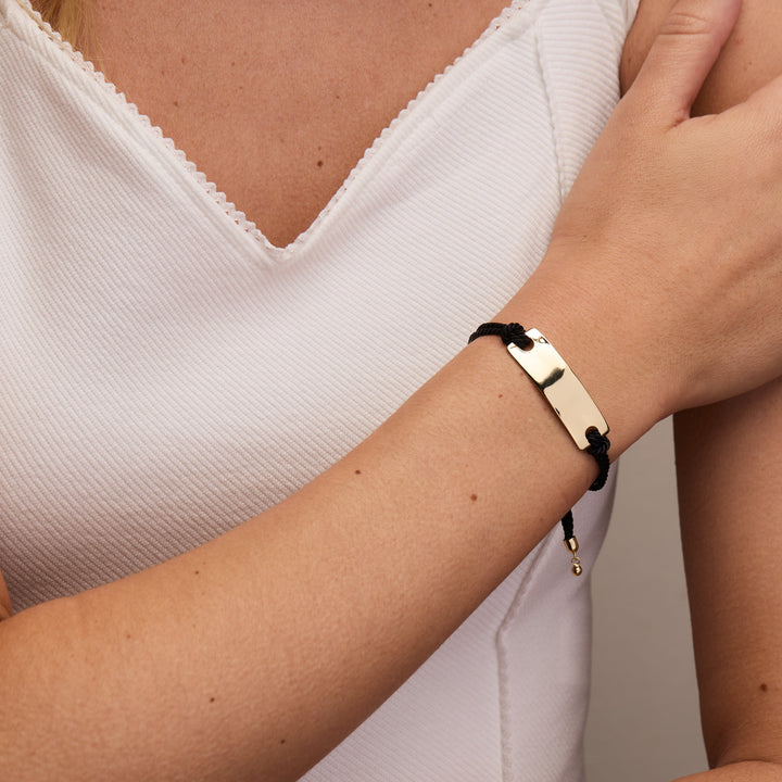 Engravable Bar Black Rope Bolo Bracelet