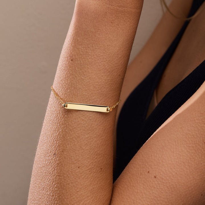 Engravable Name Bar Bracelet